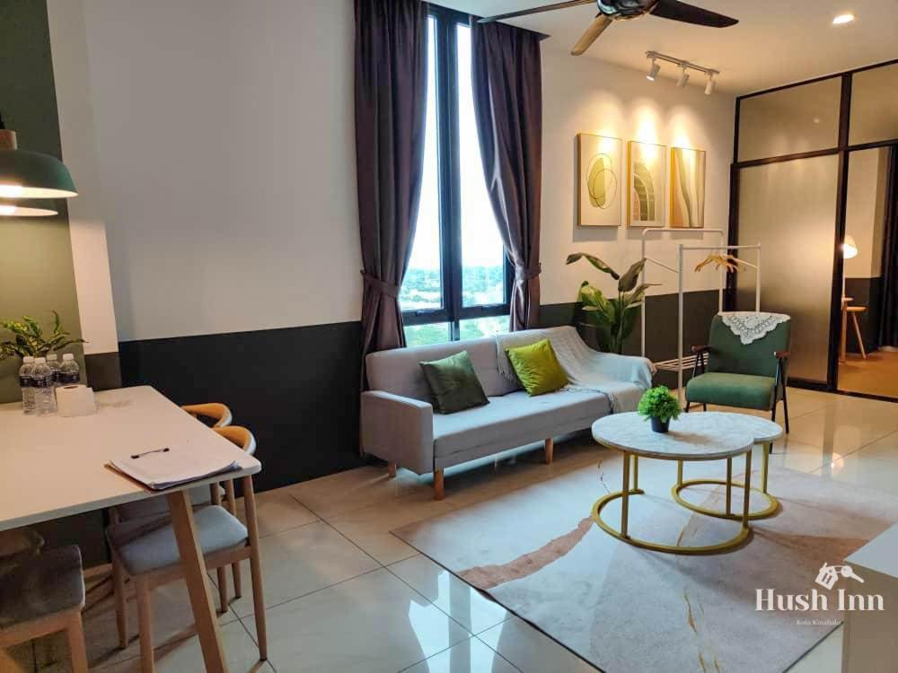 Hush Inn At Itcc Manhattan Suites Kota Kinabalu Exteriör bild